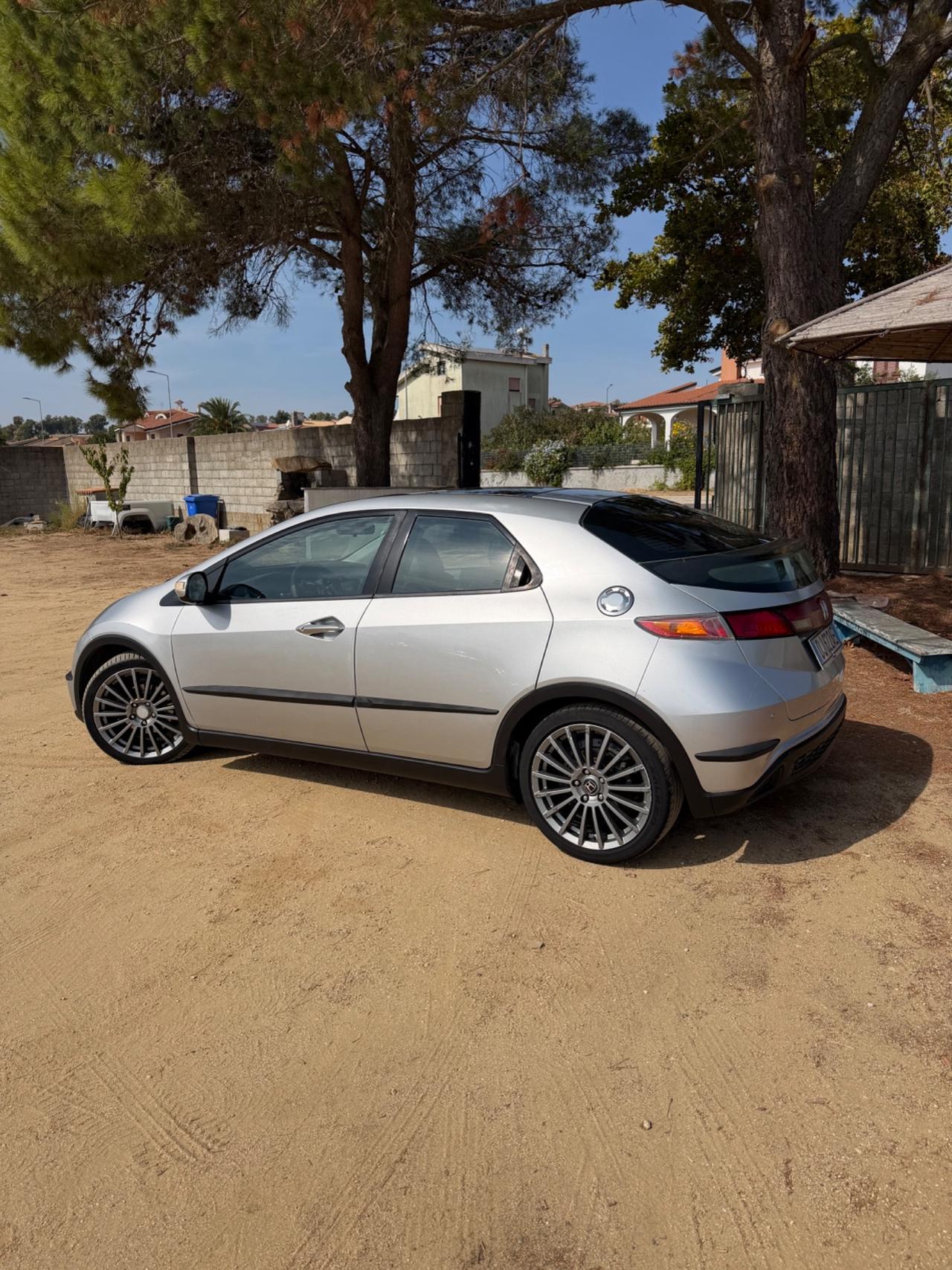 Honda Civic 2.2 i-CTDi 5p. Sport DPF