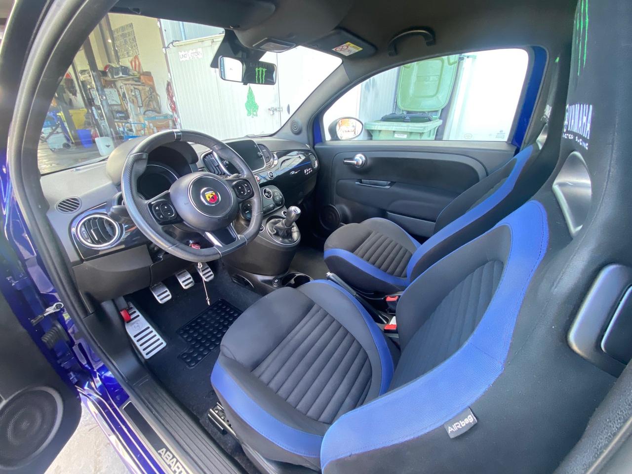 Abarth 595 1.4 Turbo T-Jet 165 CV Monster Energy Yamaha