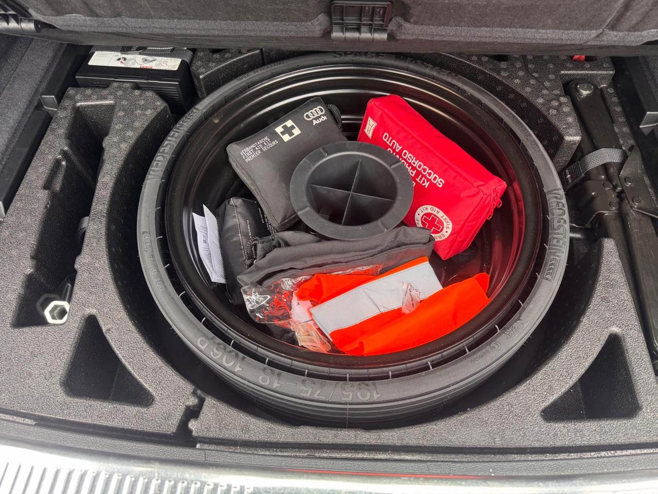 Audi Q5 2.0 TDI 190 CV quattro S tronic garanzia 12 mesi