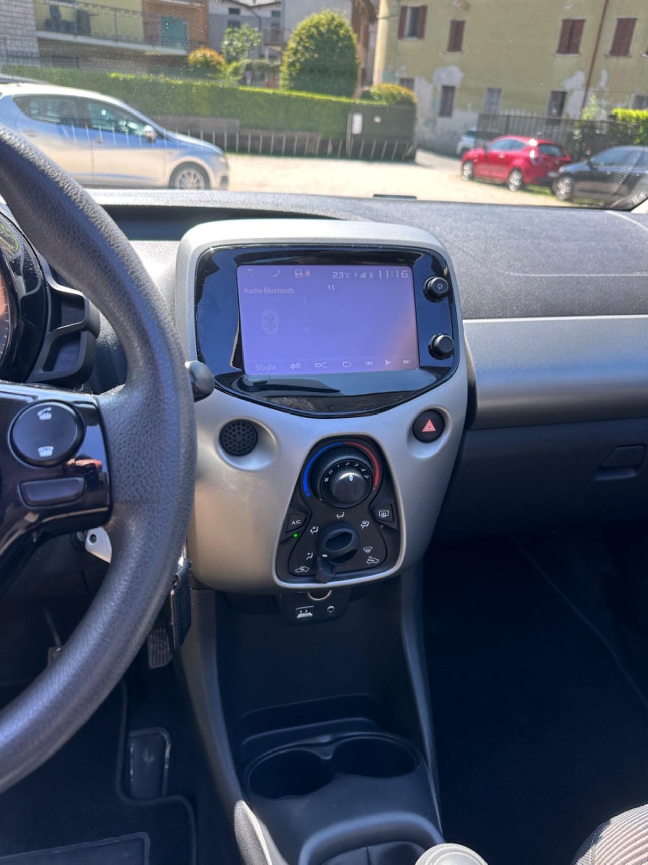 Peugeot 108 VTi 68 5P ACTIVE KMCERT NEOPAT GARANZ
