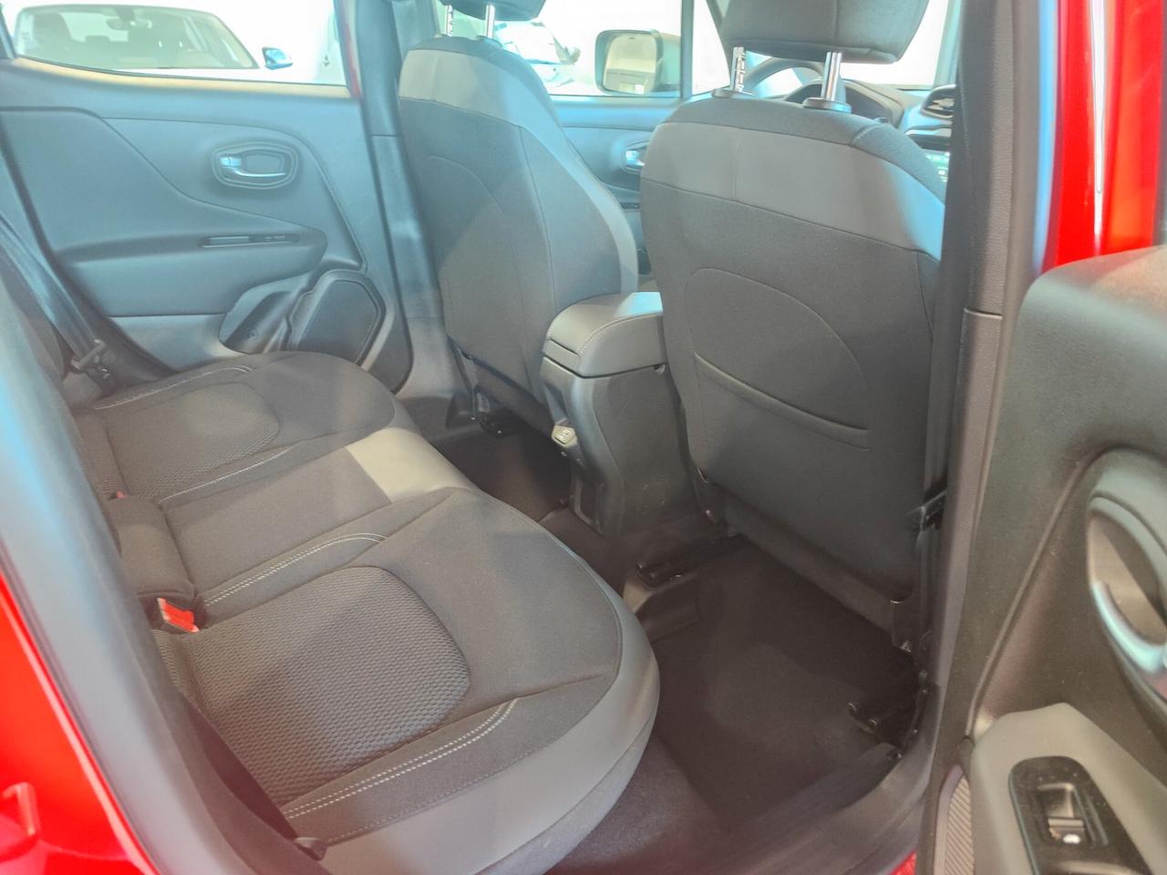 Jeep Renegade 1.0 Turbo 120 CV • Pack Safety • CarPlay • Clima bi-zona • Cerchi 17"