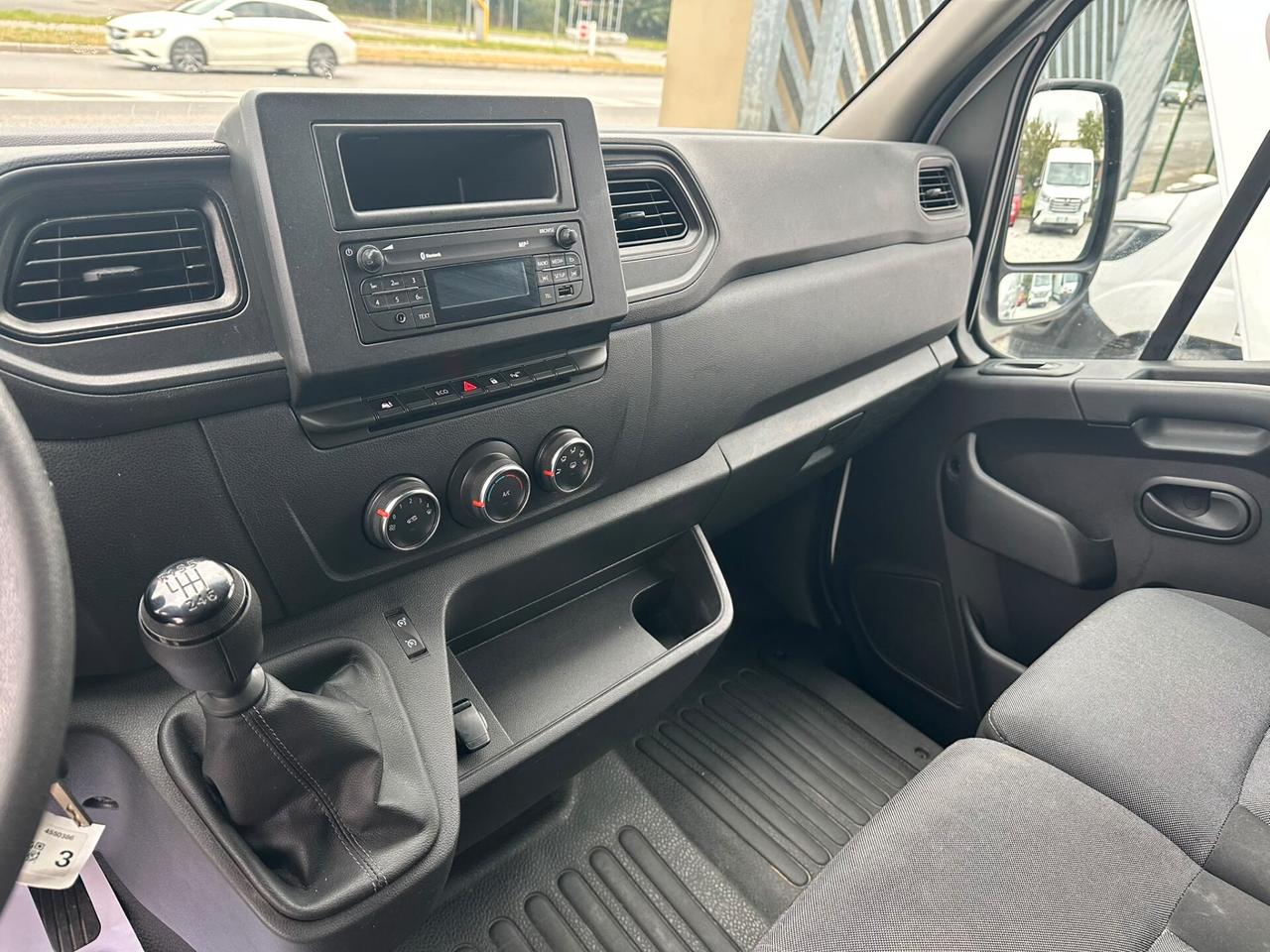 Nissan Interstar 35 2.3 dCi 135CV PL-TN N-Connecta Furgone