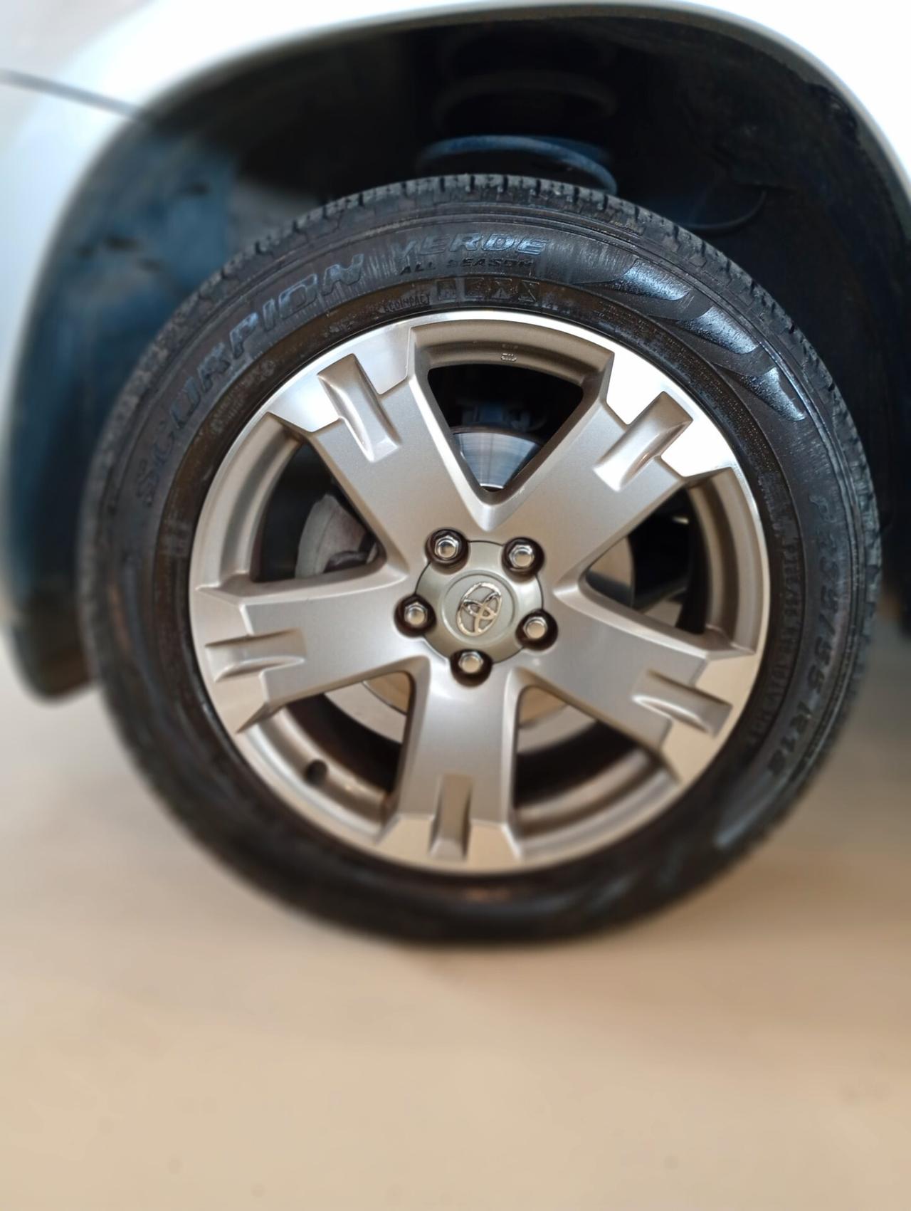 Toyota RAV 4 RAV4 Crossover 2.2 D-Cat A/T 150 CV Executive