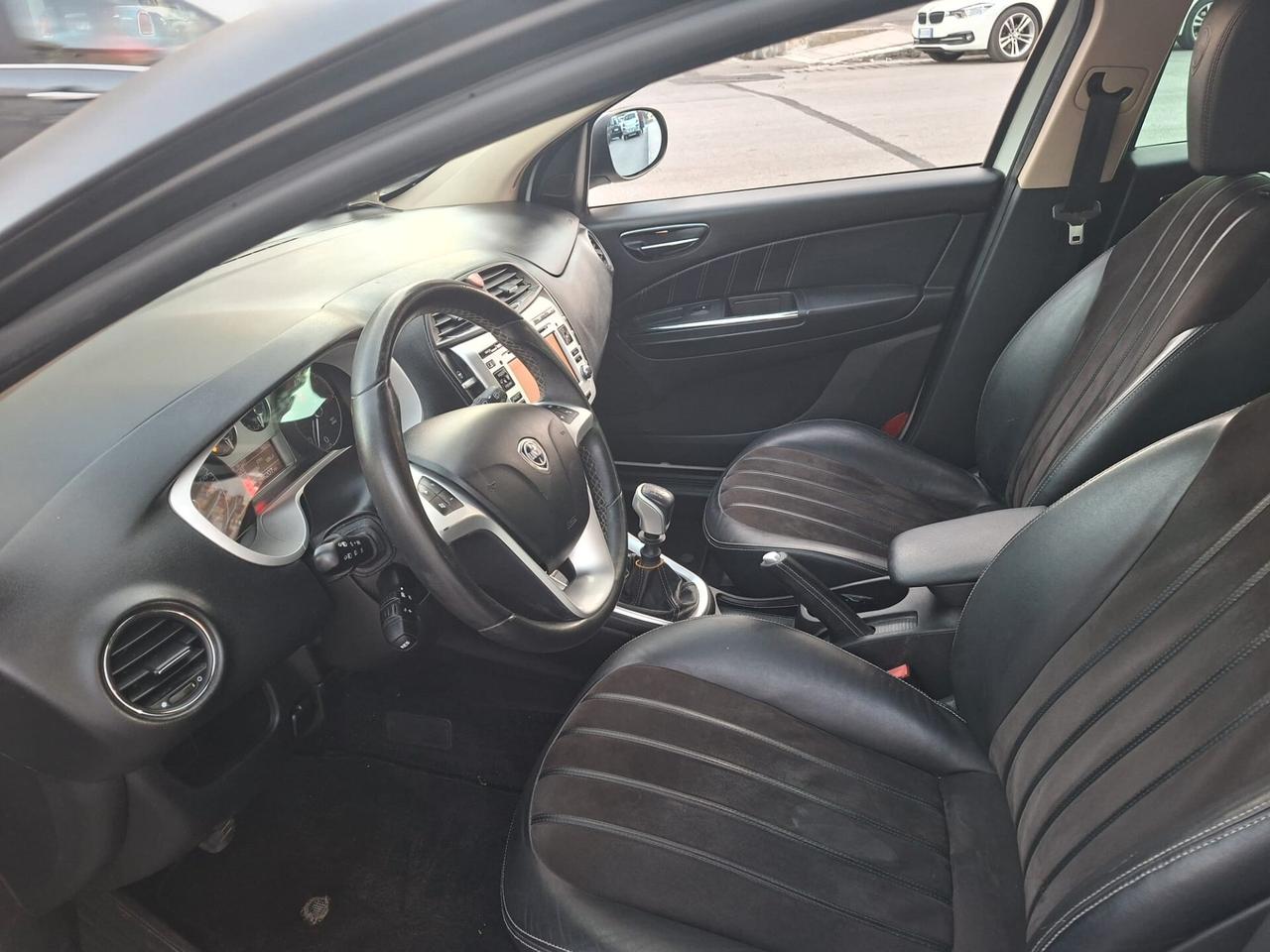 Lancia Delta 1.6 MJT Platino * Pelle e Alcantara * Garantita 12 Mesi