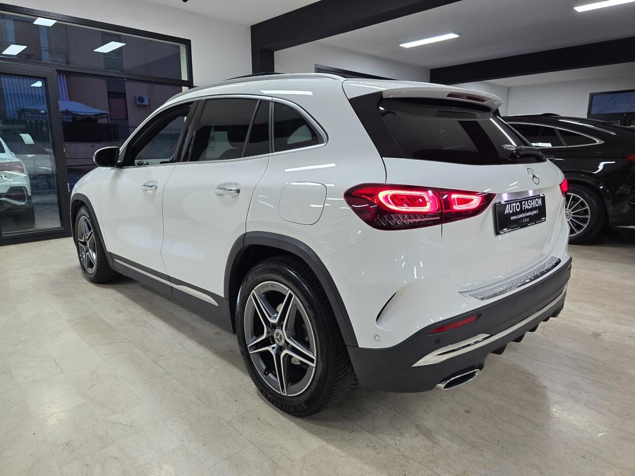 Mercedes-benz GLA 200 d Automatic 4Matic Premium (Tetto panorama)