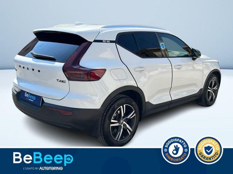 Volvo XC40 2.0 T4 MOMENTUM AWD GEARTRONIC