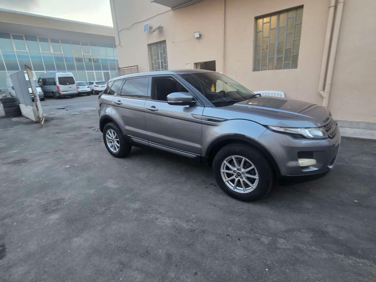 Land Rover Range Evoque 2.2 TD4 5p. Dynamic perfetta