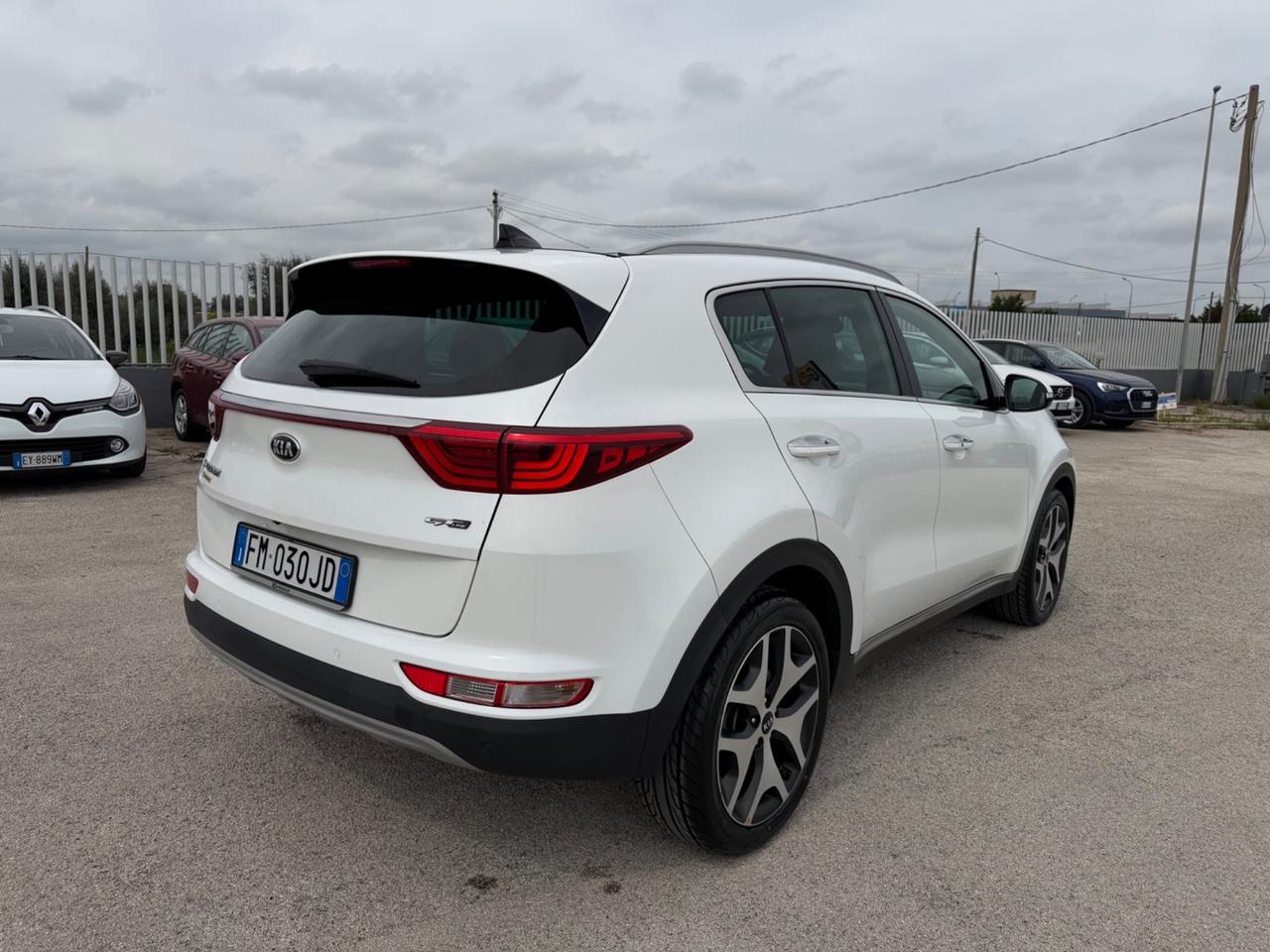 KIA SPORTAGE 1.7 CRD 141 GTLINE FULL TETTO PERLATA