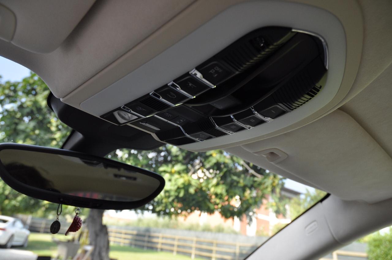 Porsche Panamera 4.8 Turbo S