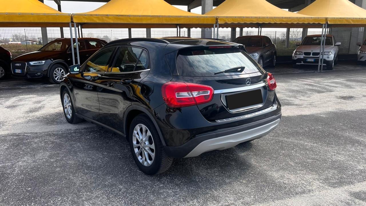 Mercedes-benz GLA 200 CDI Premium