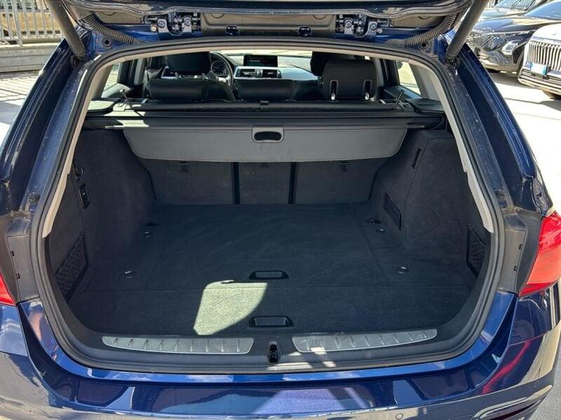 BMW Serie 3 320d Touring eff.dynamics Business Advantage auto TETTO APRIBILE