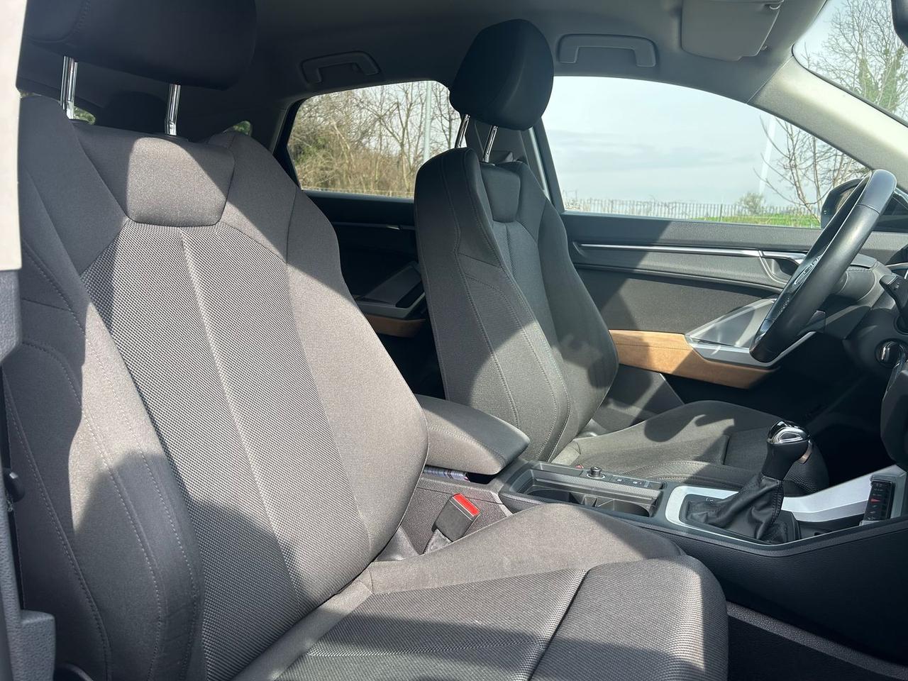 Audi Q3 S TRONIC S-LINE EDITION 2.0 35 TDI #9862