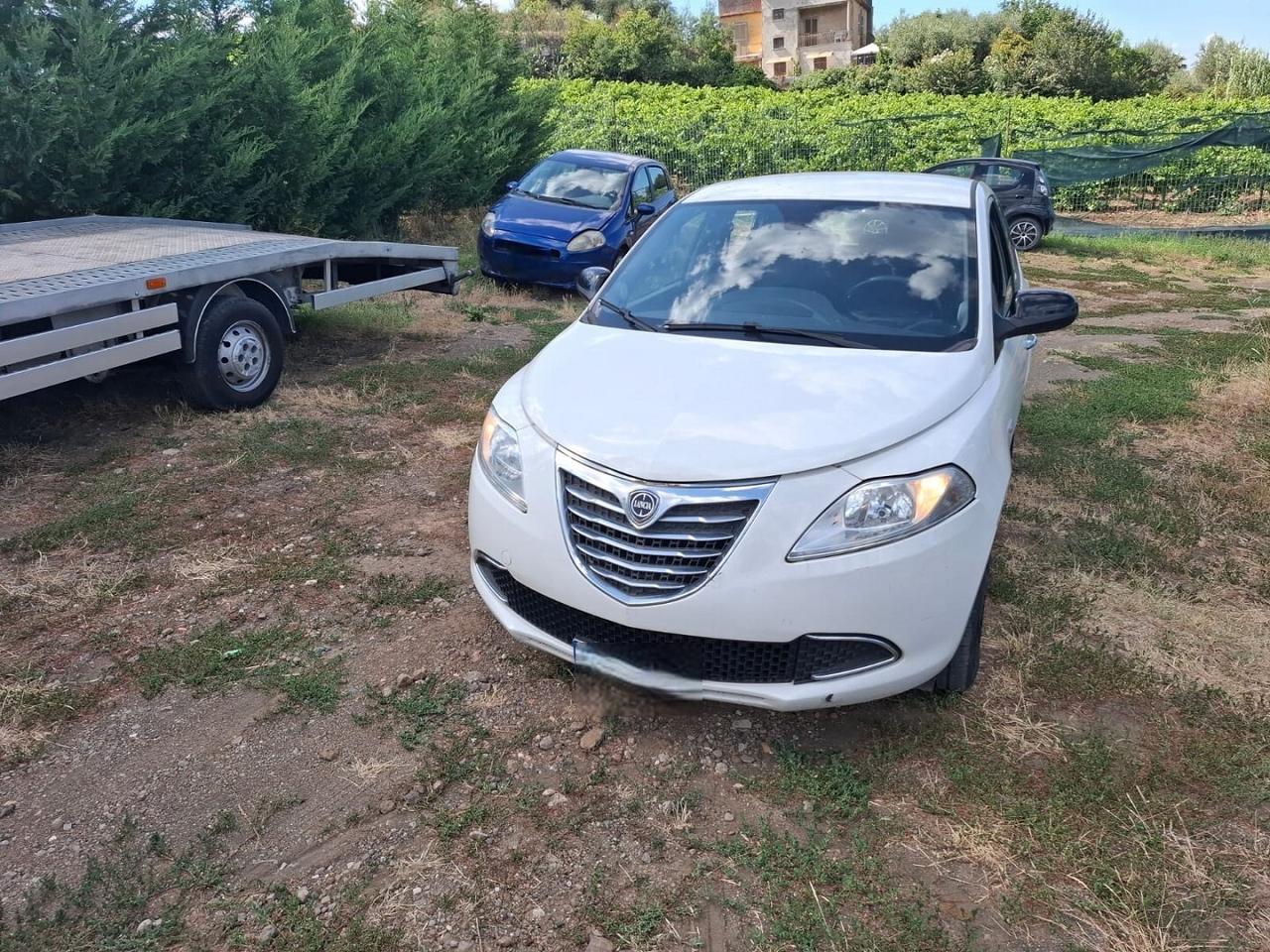 LANCIA YPSILON 1.2 BENZINA GPL ECOCHIC SINISTRATA