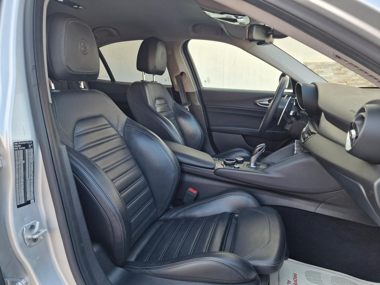 Alfa Romeo Giulia 2.2cc 190 CV AT8 Veloce