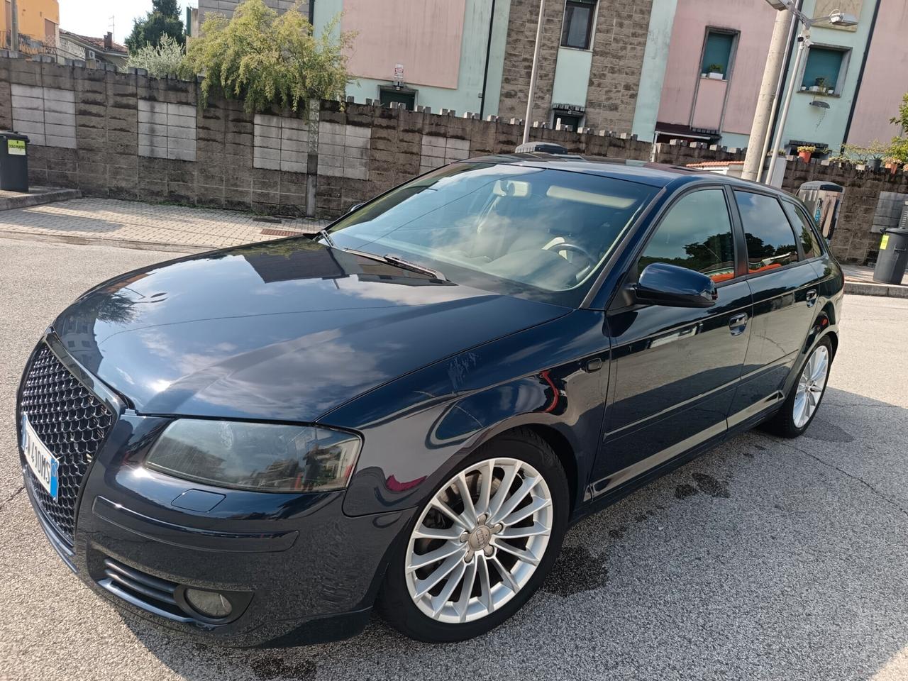 Audi A3 2.0 16V tfsi quattro 210cv