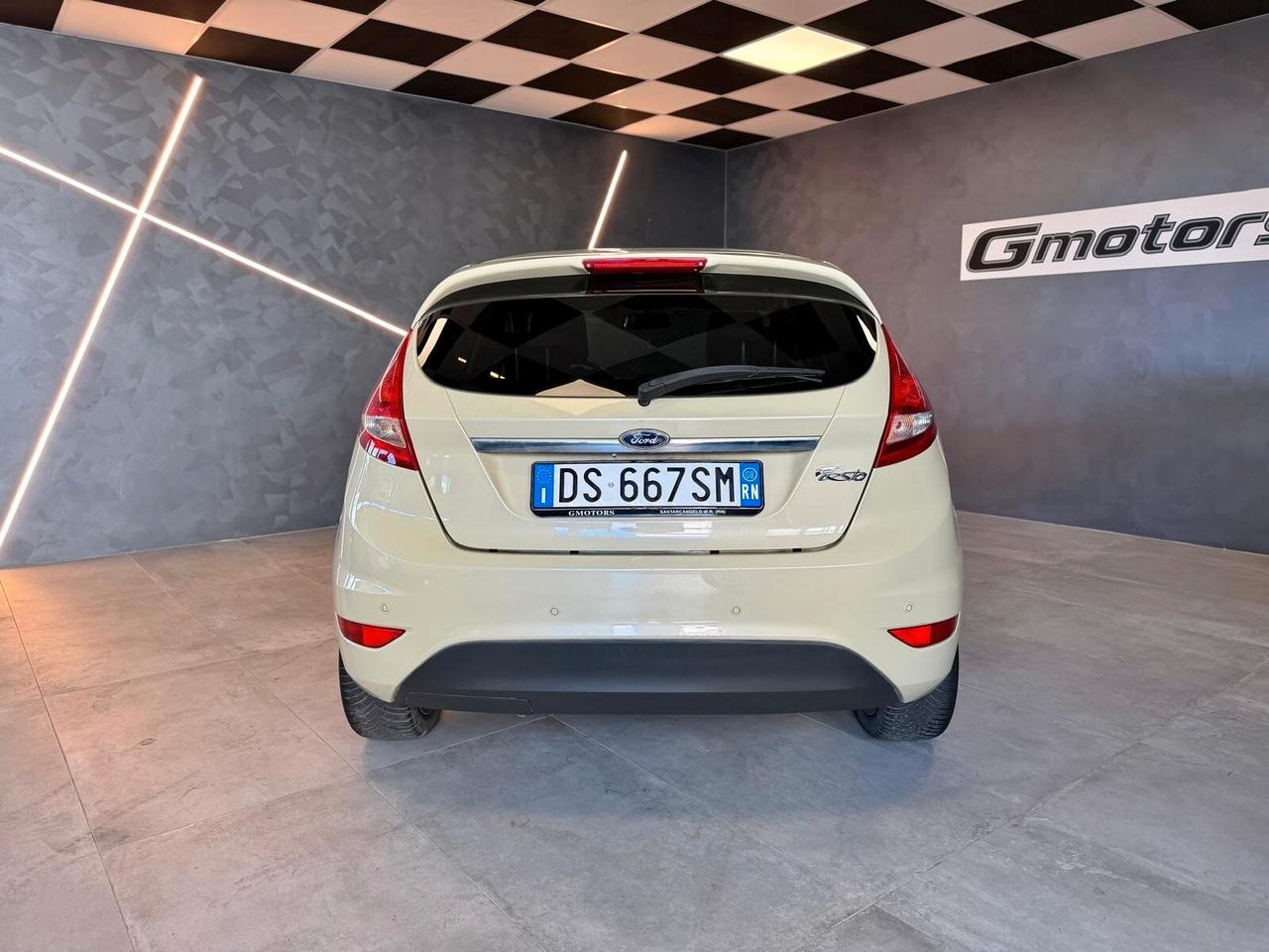 Ford Fiesta 1.2 82 CV 5 porte GPL
