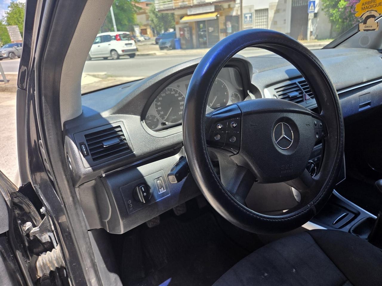 MERCEDES CLASSEB 150 BZ/METANO 95CV OKNEOPATE-2009