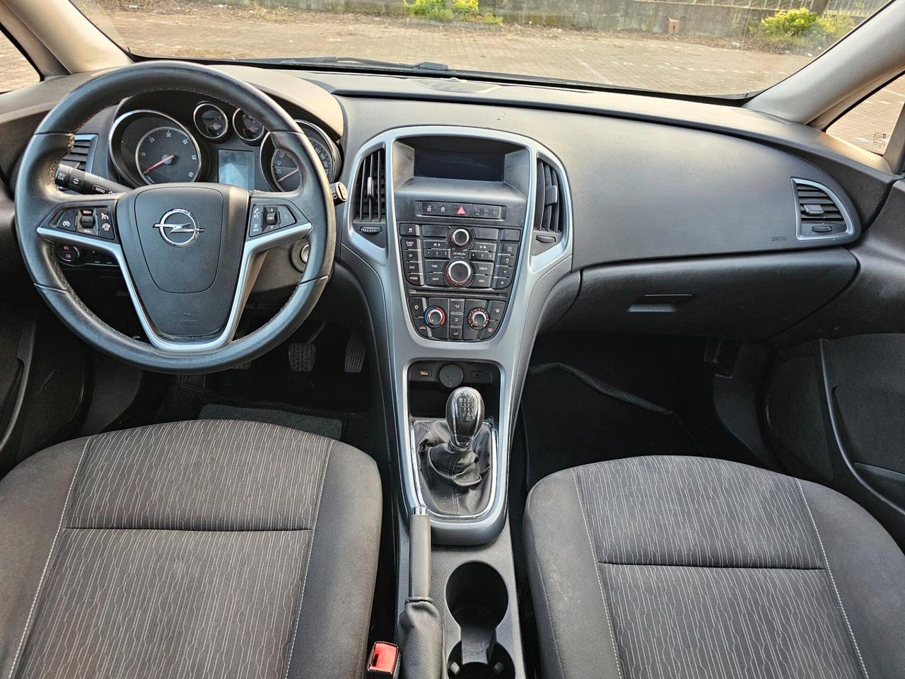 Opel Astra 1.7 CDTI 110CV Sports Tourer Cosmo