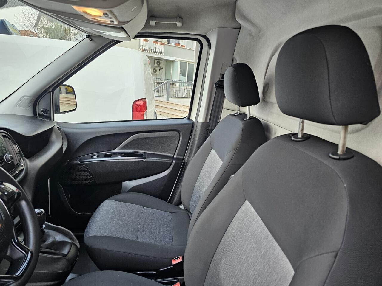 Fiat Doblo t-jet N.p. Sx Cargo - Con Officina Mobile