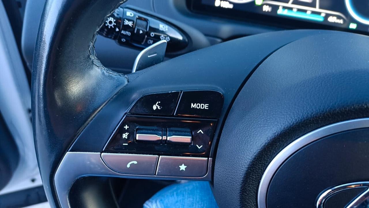 Hyundai Tucson 1.6 HEV aut.Exellence