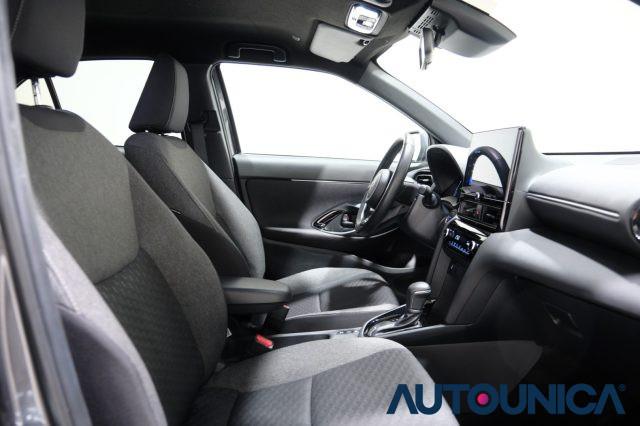 TOYOTA Yaris Cross 1.5 HYBRID 5PORTE E-CVT TREND FULL LED