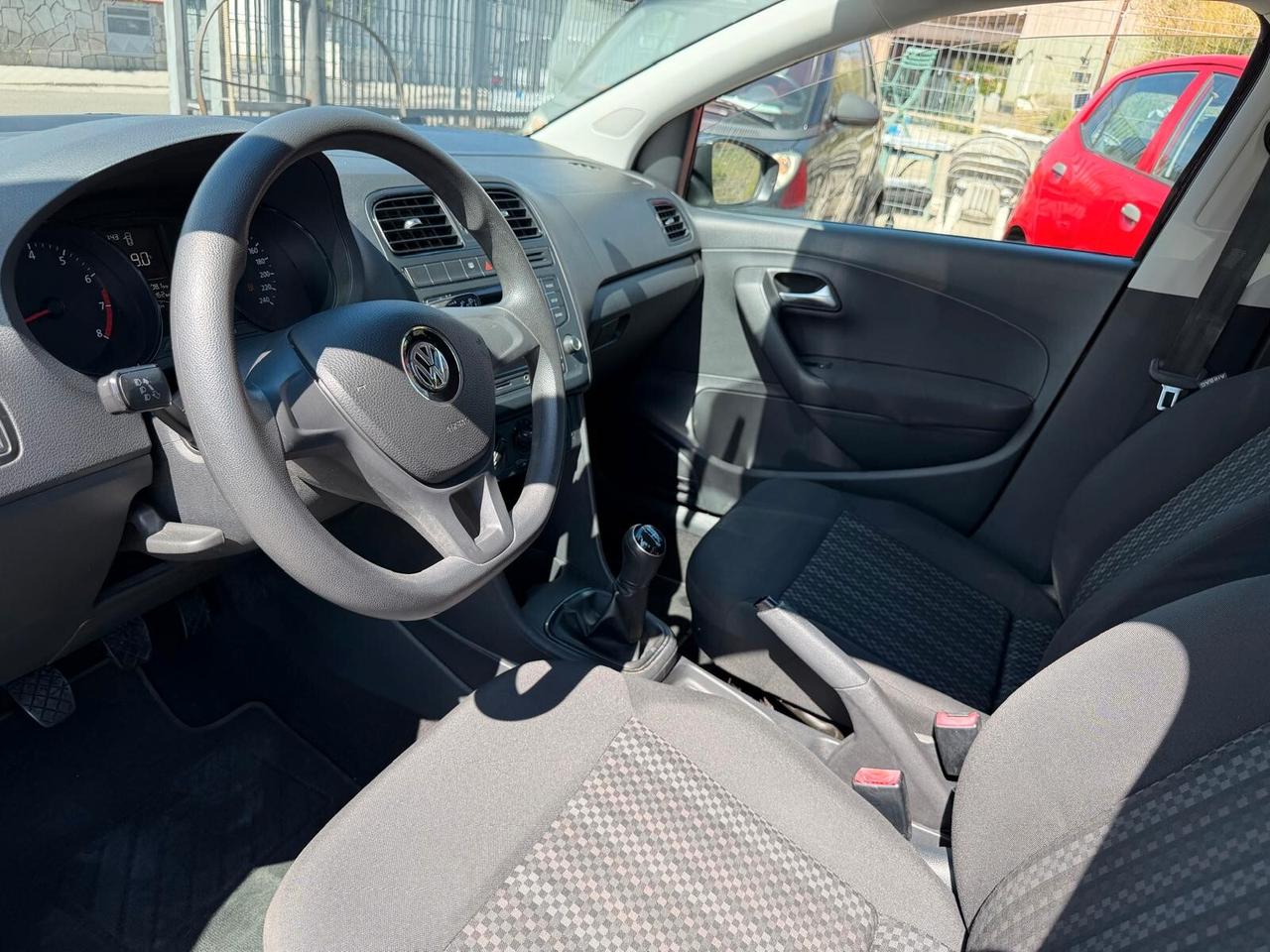 Volkswagen Polo 1.0 MPI 5p. Trendline-2016