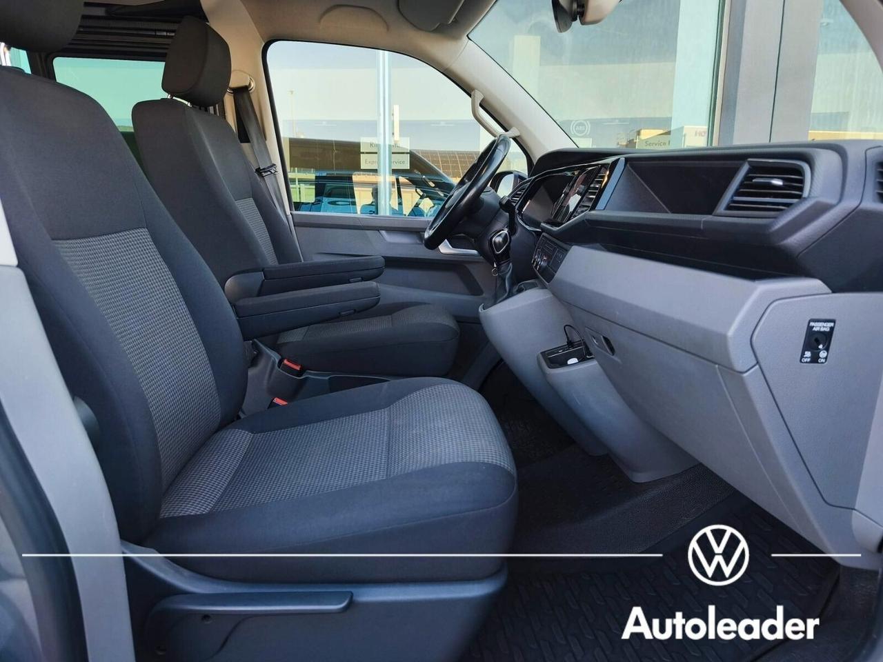 Transporter T6.1 2.0 TDI 204CV DSG 4Motion N1 Autocarro 5 posti