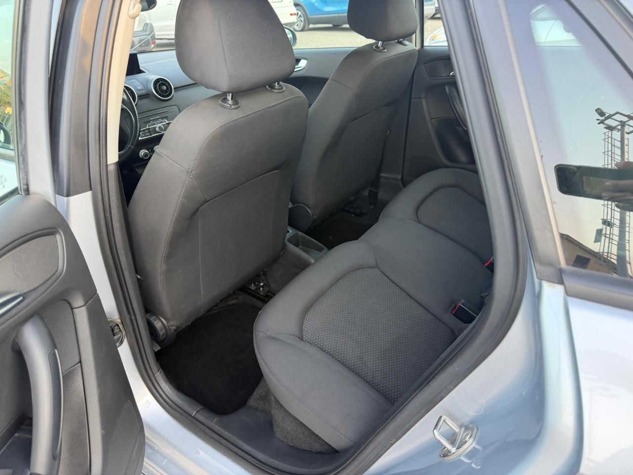 Audi A1 SPB 1.6 TDI 116 CV Metal plus
