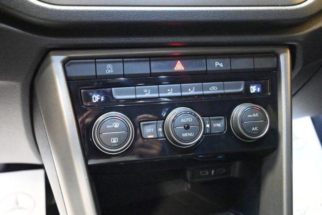 VOLKSWAGEN T-Roc 1.5 TSI ACT STYLE BMT 6M 150CV NAVI CAM TEL17"FULL