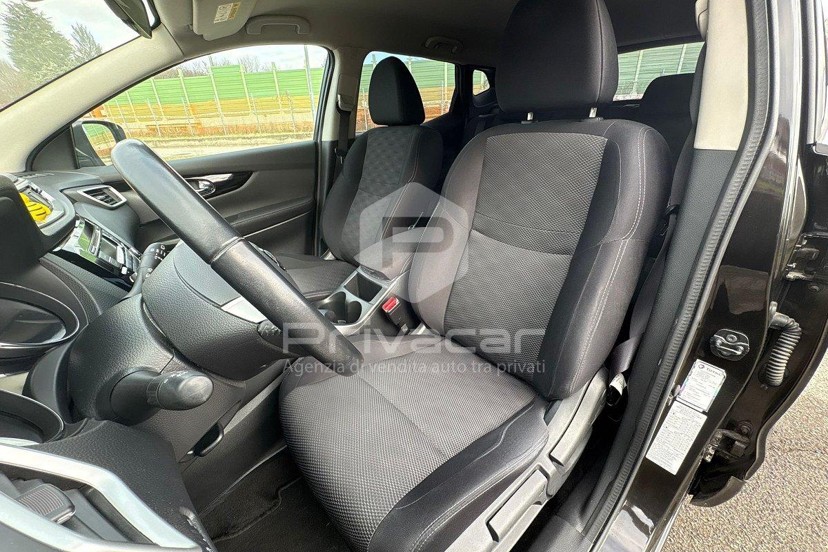 NISSAN Qashqai 1.2 DIG-T Acenta