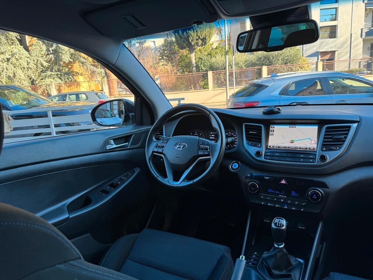 HYUNDAI TUCSON 1.7 CRDi XPOSSIBLE KM 76.000 UNIPROP.