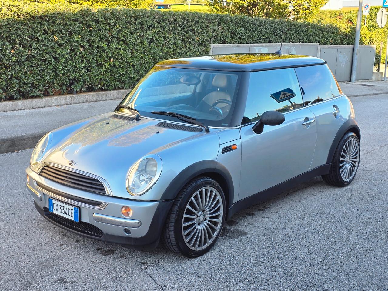 Mini Cooper 1.6 BENZINA OK NEOPATENTATI 150000KM