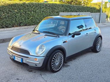 Mini Cooper 1.6 BENZINA OK NEOPATENTATI 150000KM