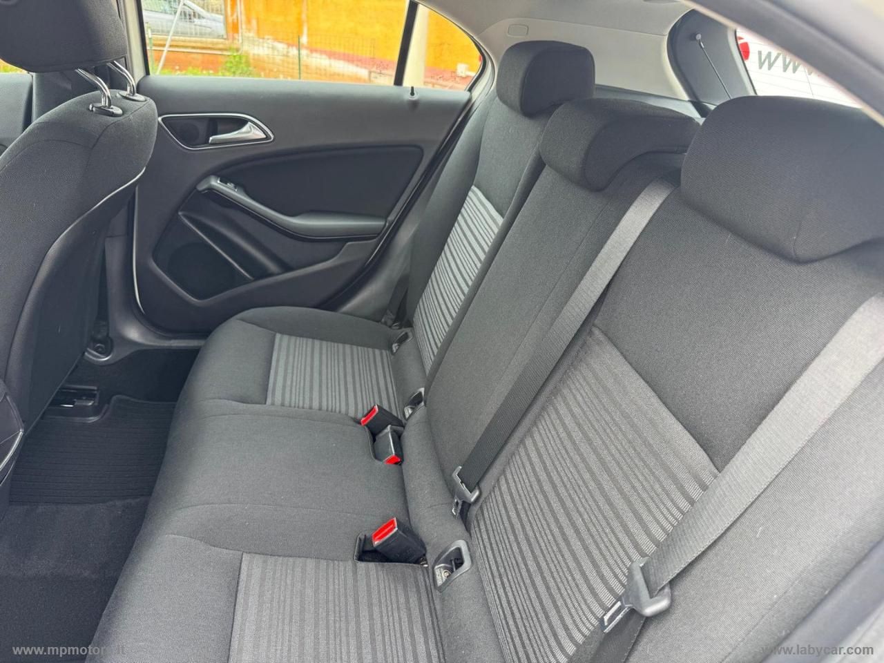 MERCEDES-BENZ A 180 EXECUTIVE 1.5 CDI 109CV