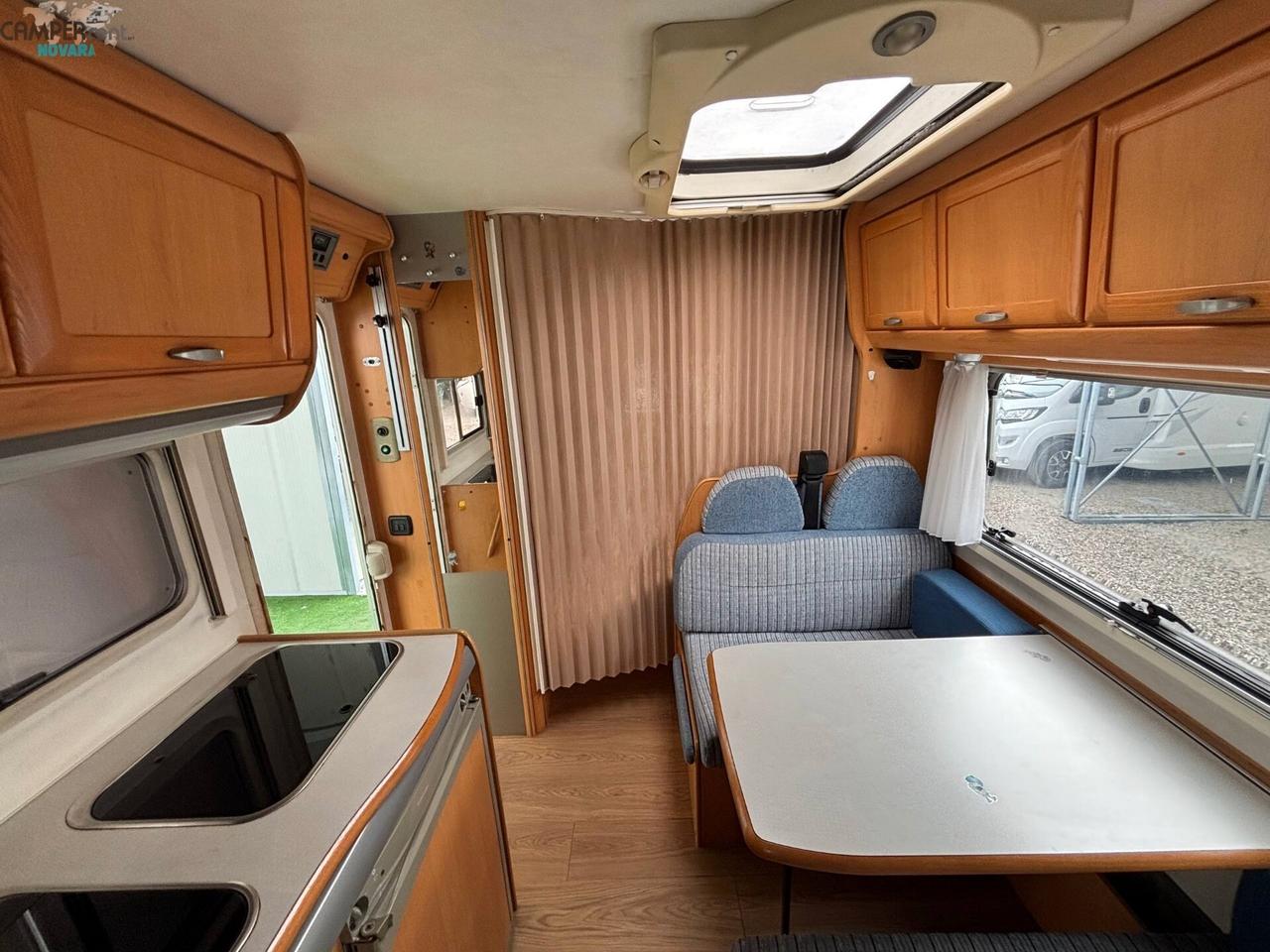 HYMER TRAMP 575 -Semintegrale letto alla francese compatto 6,15 mt