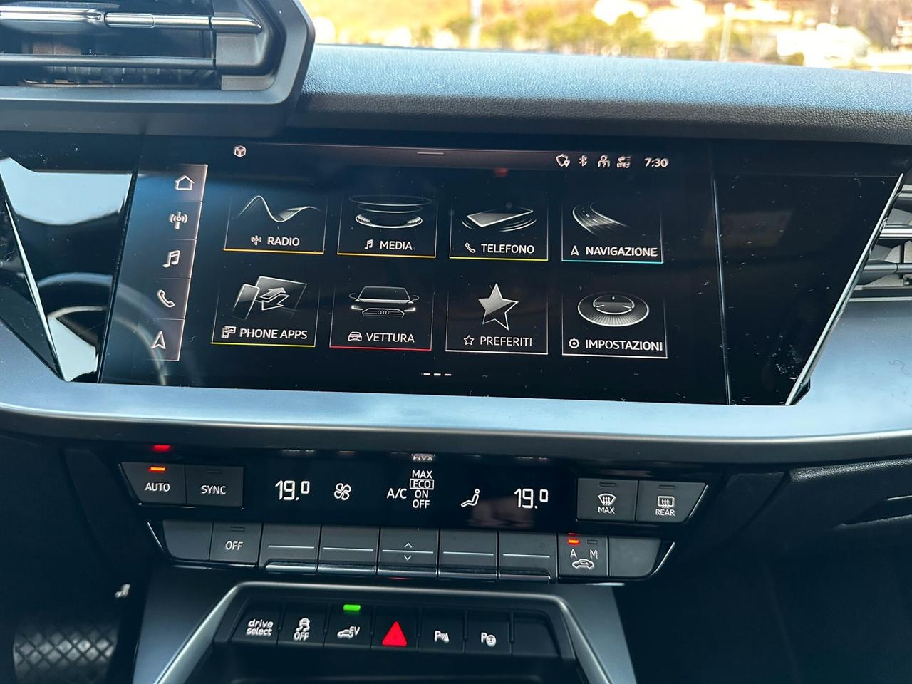 Audi A3 SPB 40 TFSI e S tronic Business Advanced