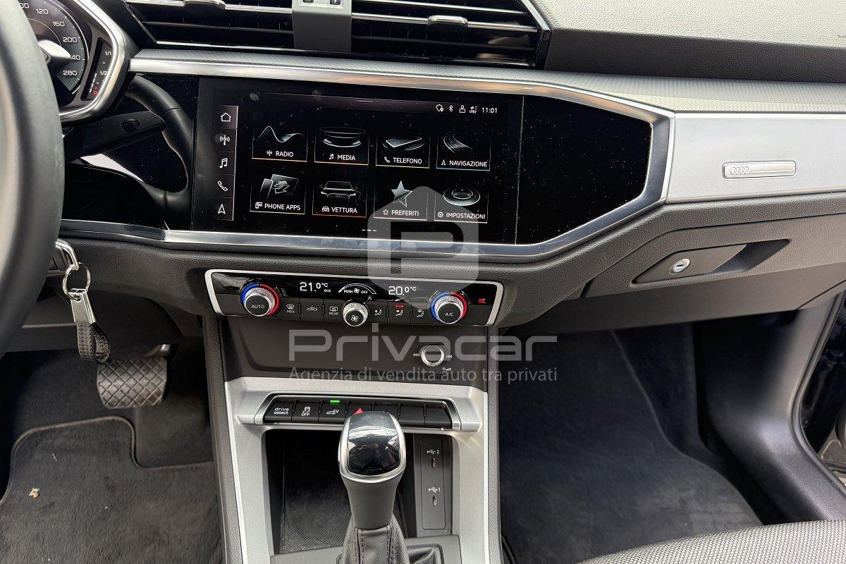 AUDI Q3 SPB 45 TFSI e S tronic Business Plus