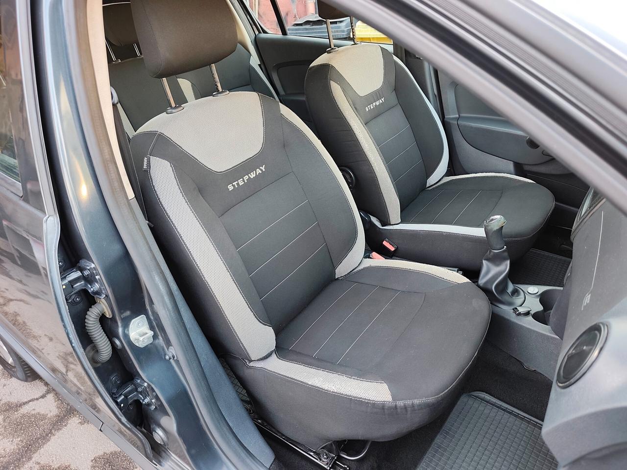 Dacia Sandero Stepway 1.0 BENZINA E GPL DI SERIE