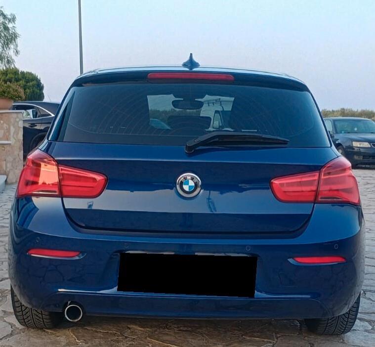 Bmw 116 116d 5p. Urban