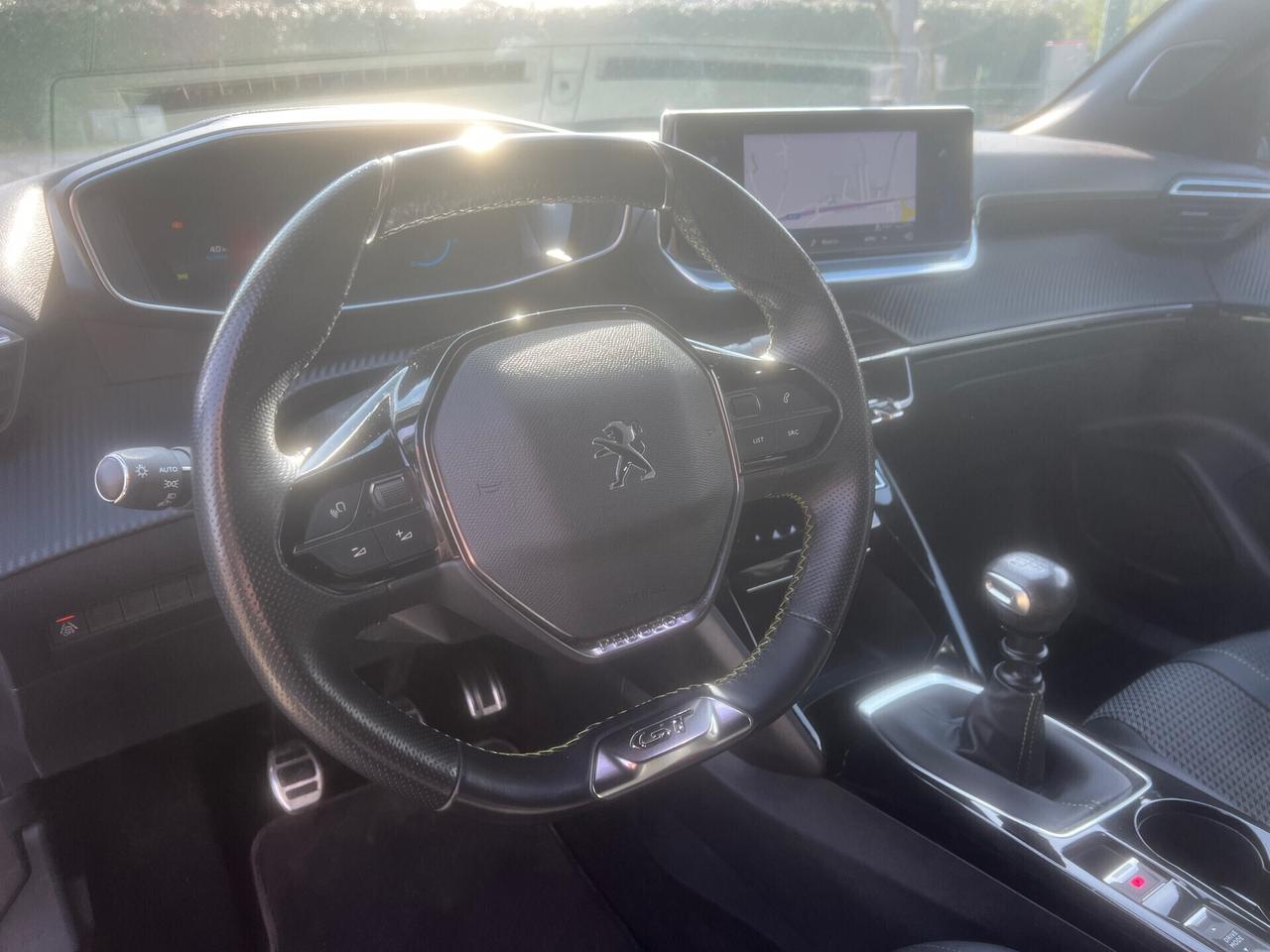 Peugeot 2008 PureTech 130CV S&S GT Line-2020