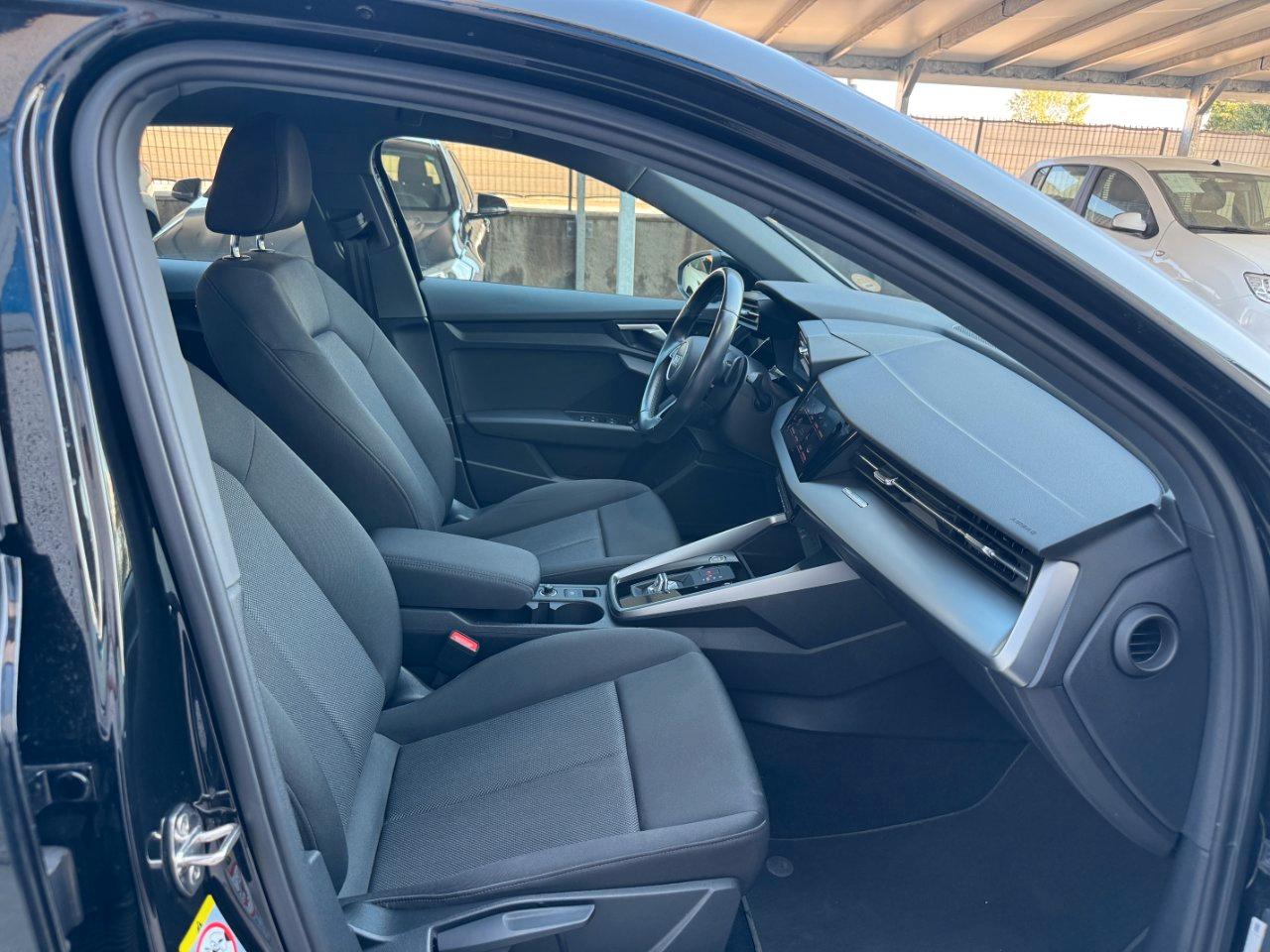 Audi A3 Sportback 35 2.0 tdi Business s-tronic