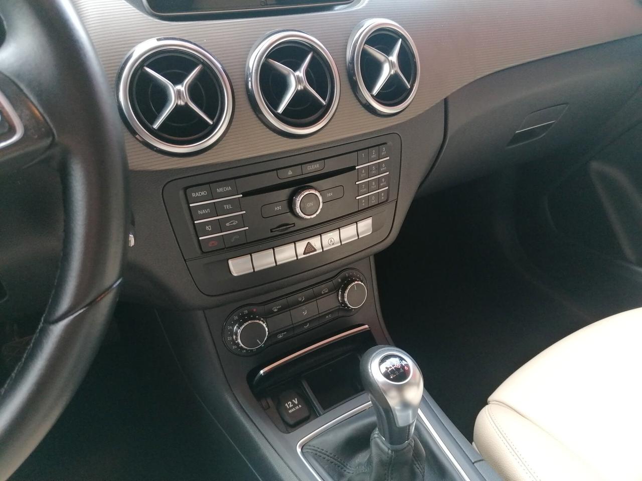 Mercedes-benz B 180 d Premium(full optional)