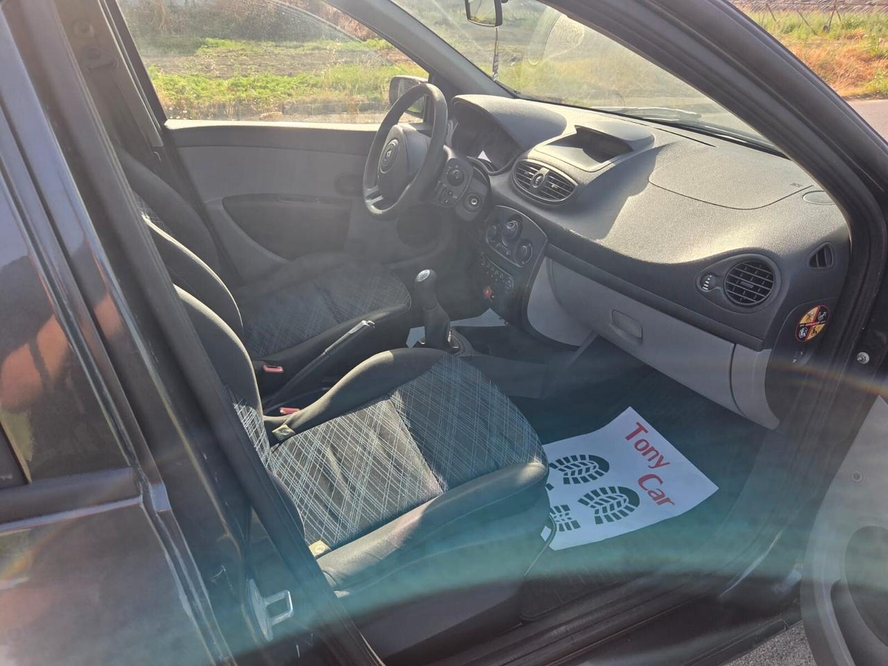 Renault Clio 1.2 benzina 5 porte 100 Mila km