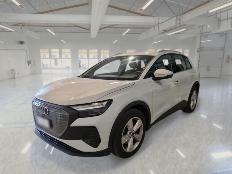 AUDI Q4 E-TRON 35 e-tron Business