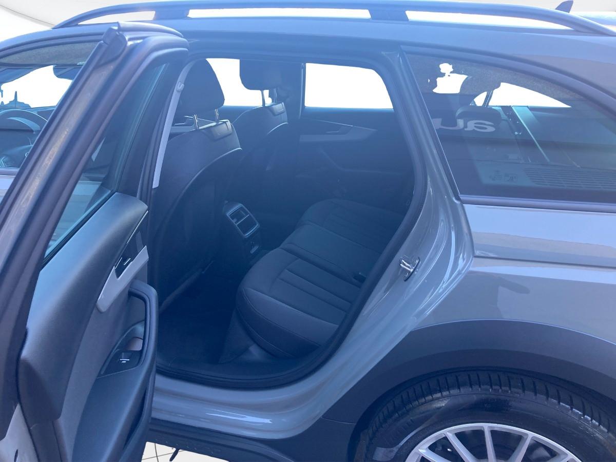 AUDI A4 Allroad 40TDI mhev Business Quattro 204cv s-tronic