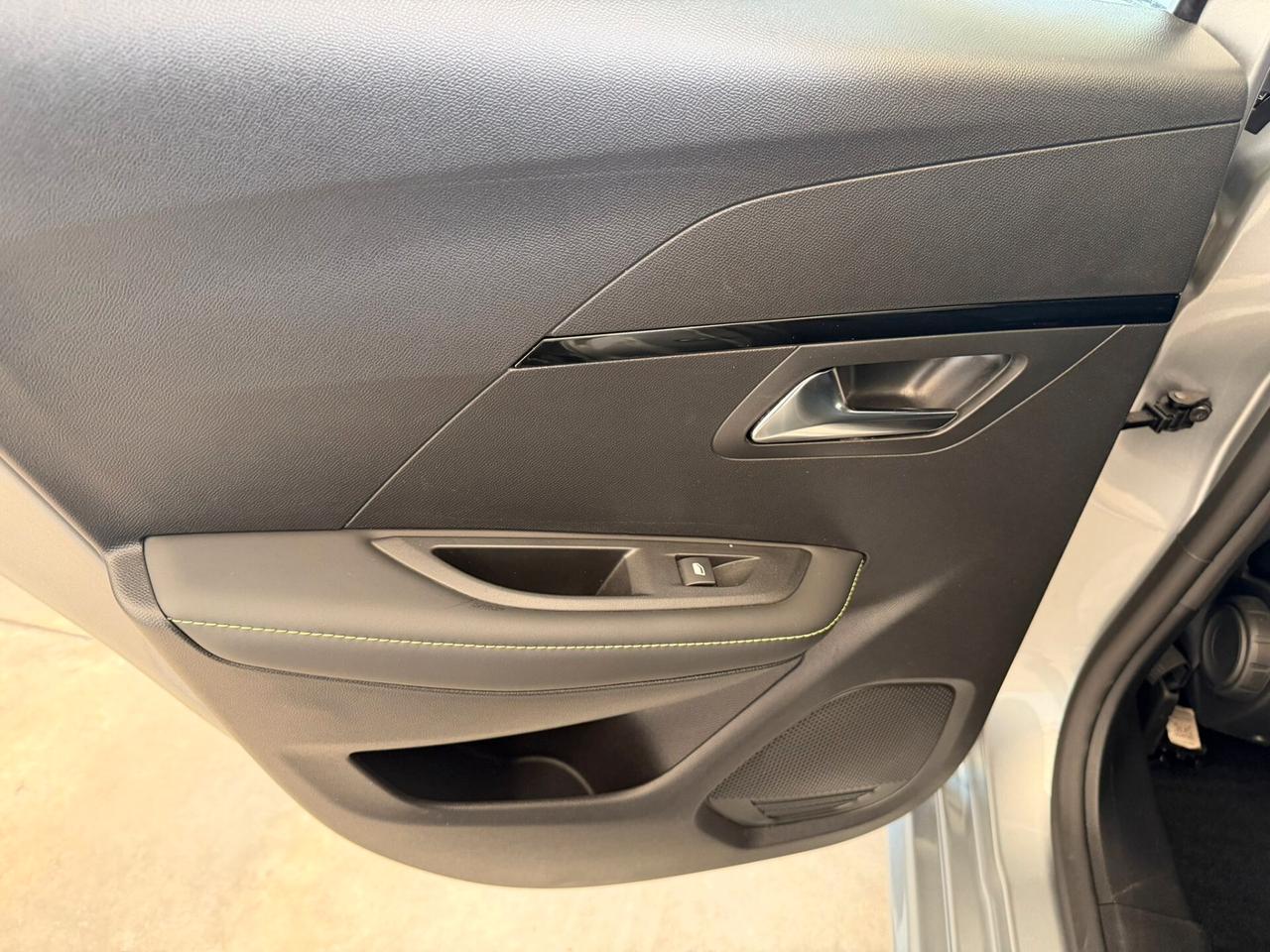 Peugeot 208 PureTech 100 Stop&Start 5 porte GT