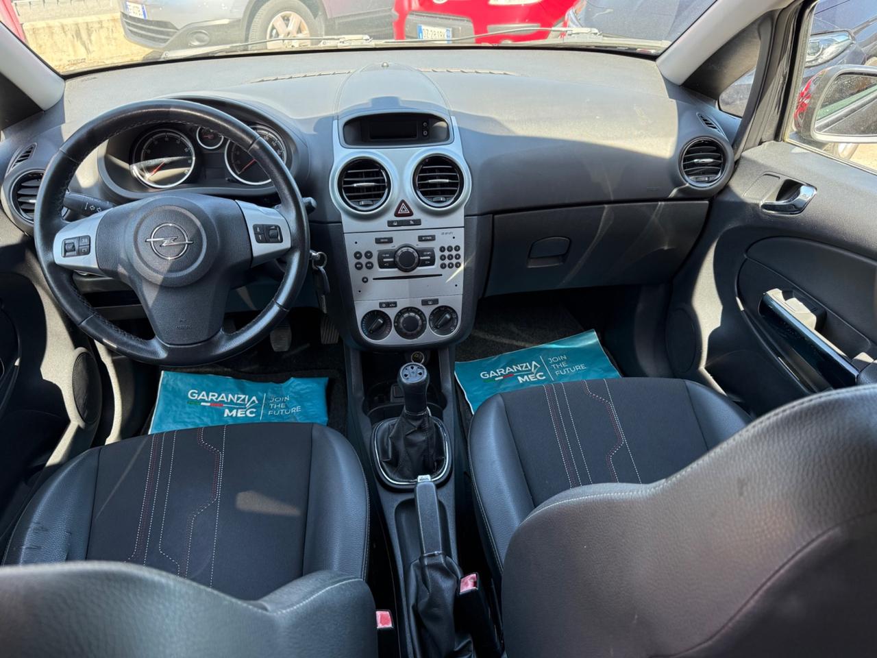 Opel Corsa 1.2 5 porte Sport