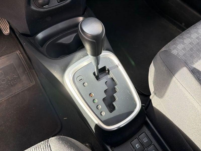 Toyota Yaris Yaris 5p 1.5h Cool my16