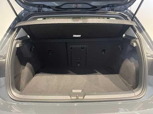 Volkswagen Golf 8ª serie 1.5TSI 130CV Style - NEOPATENTATI