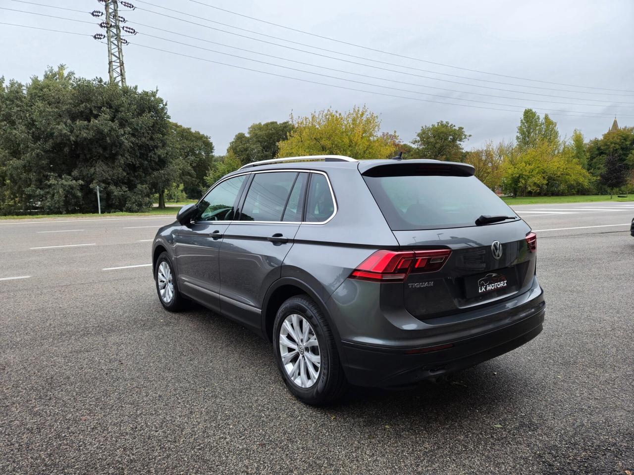 Volkswagen Tiguan 2.0 TDI SCR DSG Business BlueMotion Technology